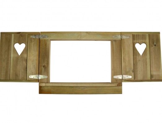 Schaufenster mit Fensterläden